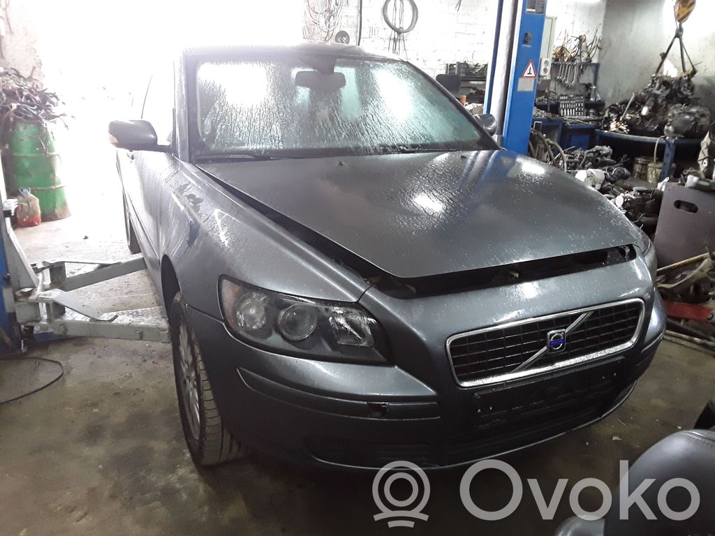 V50 V50  8663813