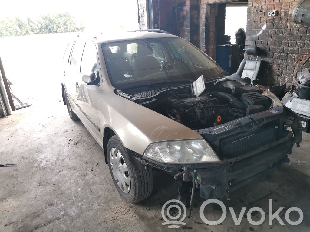 Octavia Mk2 (1Z) Octavia  5WP4027401