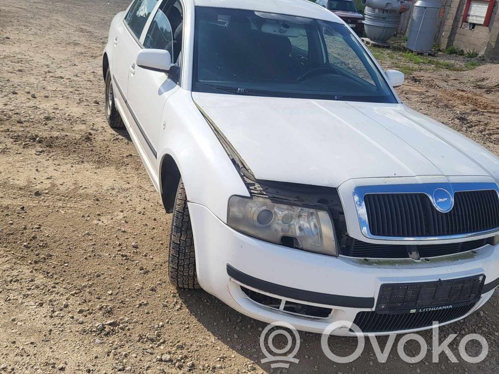 Superb B5 (3U) Superb