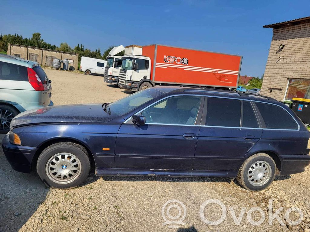 5 E39 Series 5  7787103