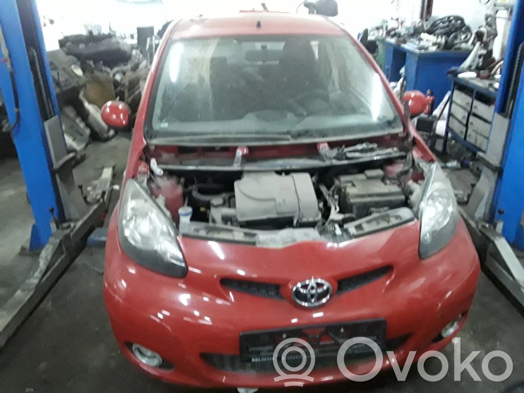 Aygo AB10 Aygo  C8860