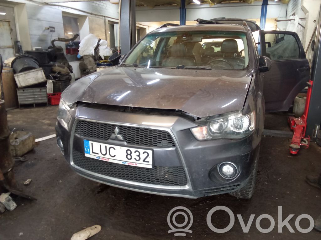 Outlander Outlander  4670A552