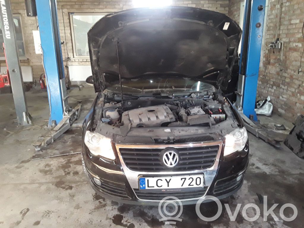 PASSAT B6 Passat  02911023N