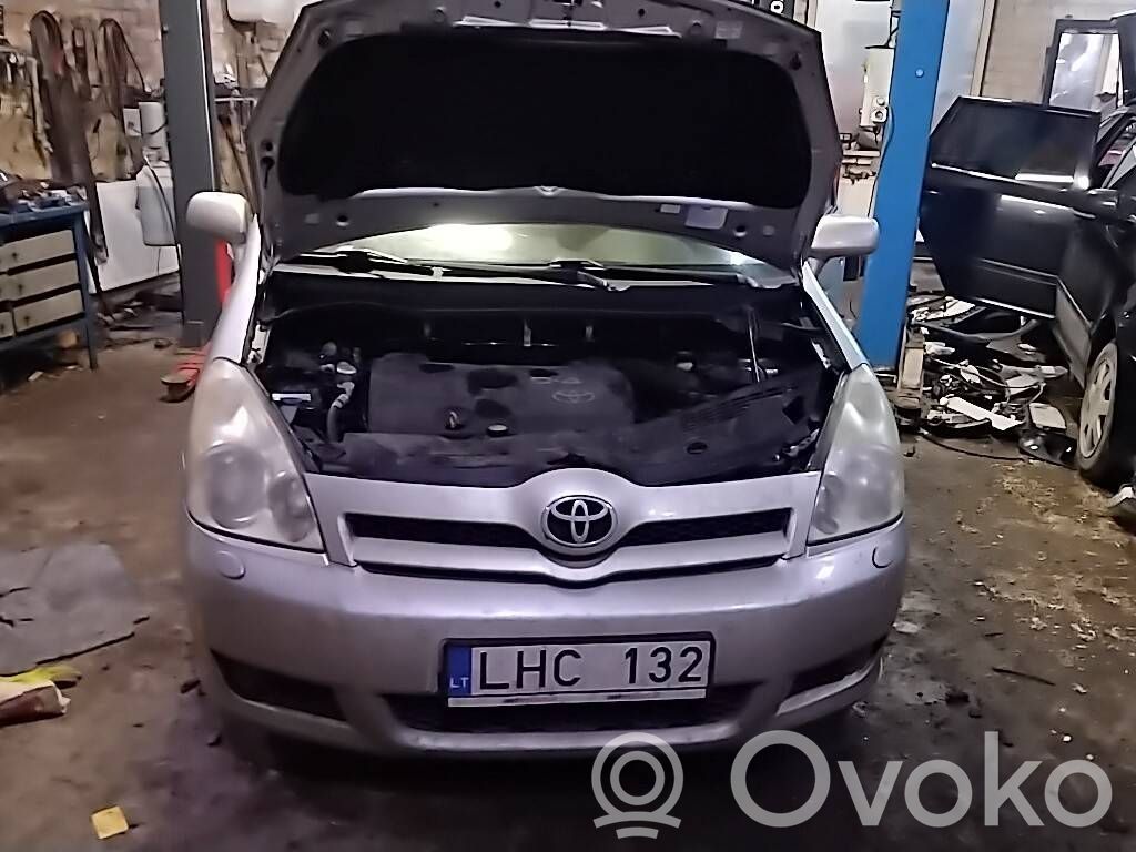 Corolla Verso AR10 Corolla Verso  892210F030