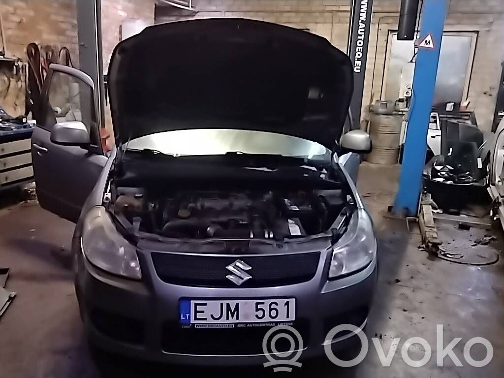 SX4 SX4 S-Cross  3872079J4