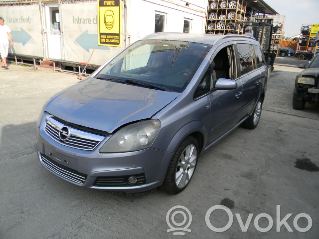 Zafira B Zafira  041210170