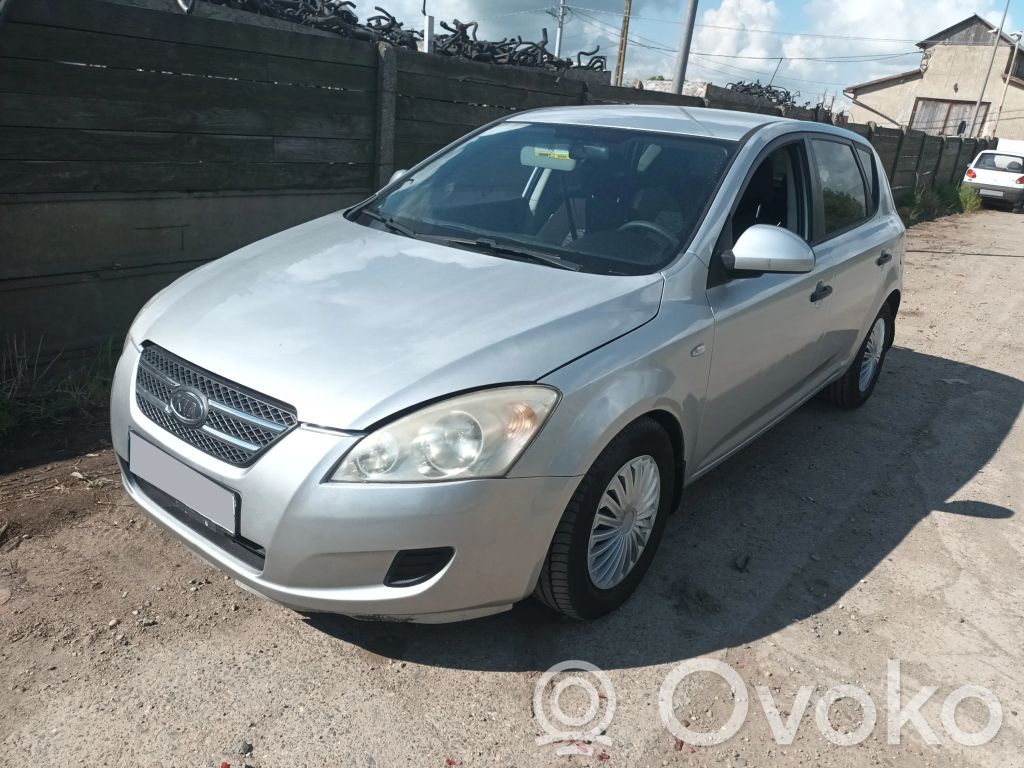 Ceed Ceed, Ceed SW, Pro Ceed  393502A420