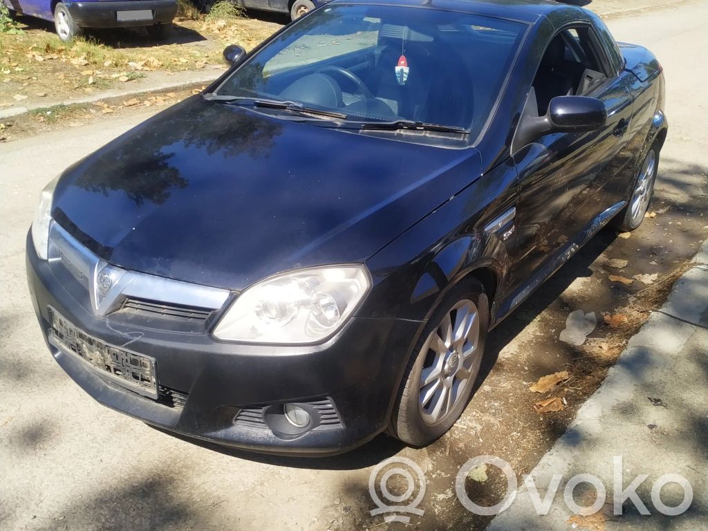 Tigra B Tigra  64211DOT