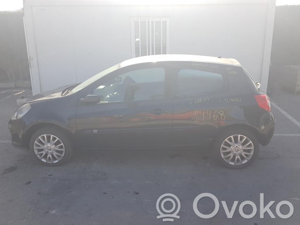 Clio III Clio  88102002276