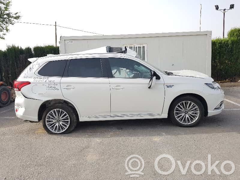 Outlander Outlander  9461A092