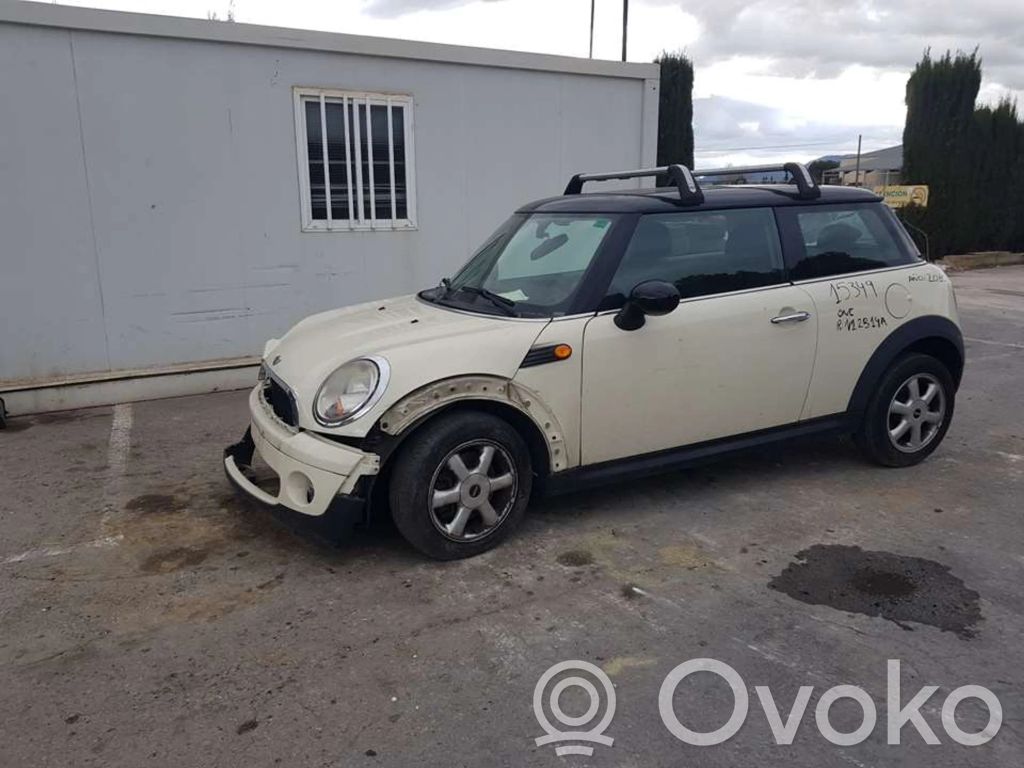 One - Cooper R56 One/Cooper R56  69790602