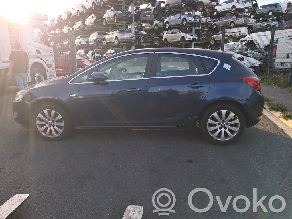 Astra J Astra  95528028
