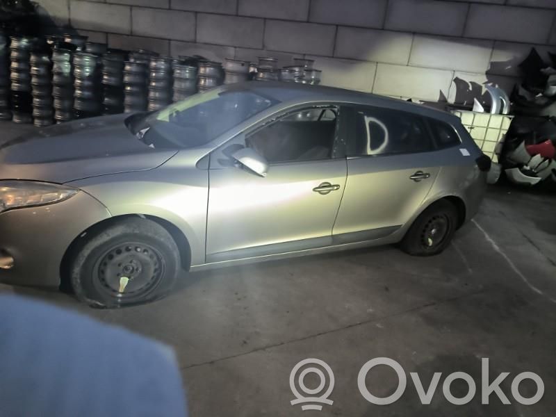 Megane III Megane  850B29417R
