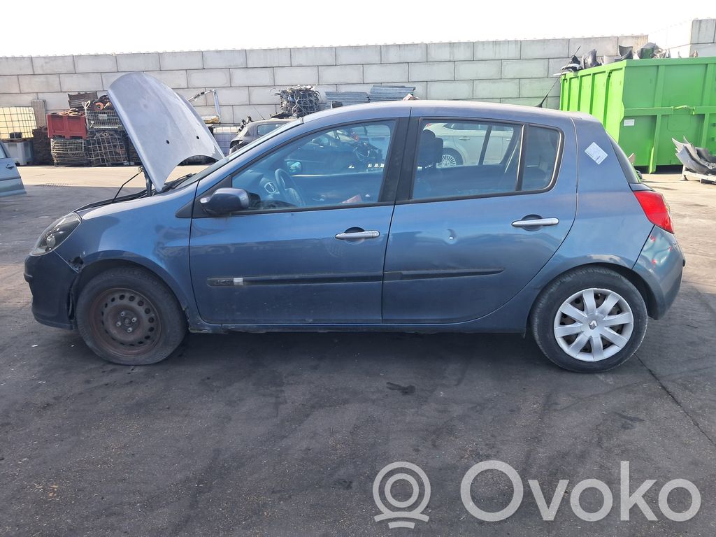 Clio III Clio  7701209284