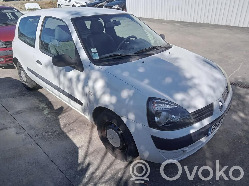 Clio II Clio  8200741079