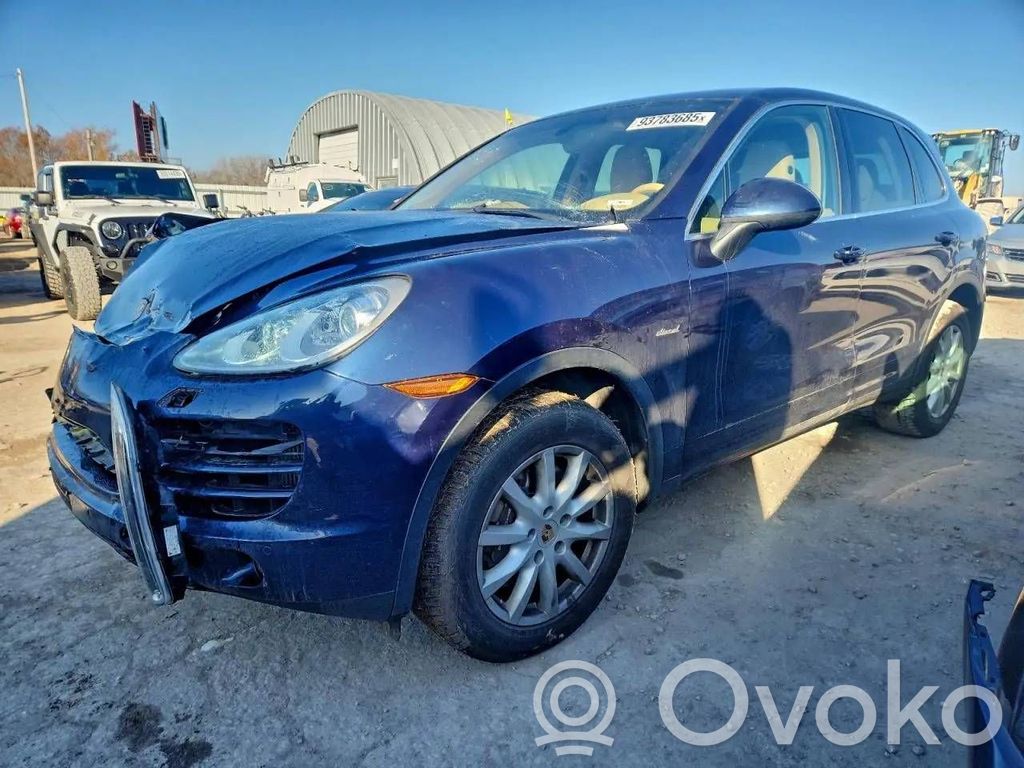 Cayenne (92A) Cayenne  NCM