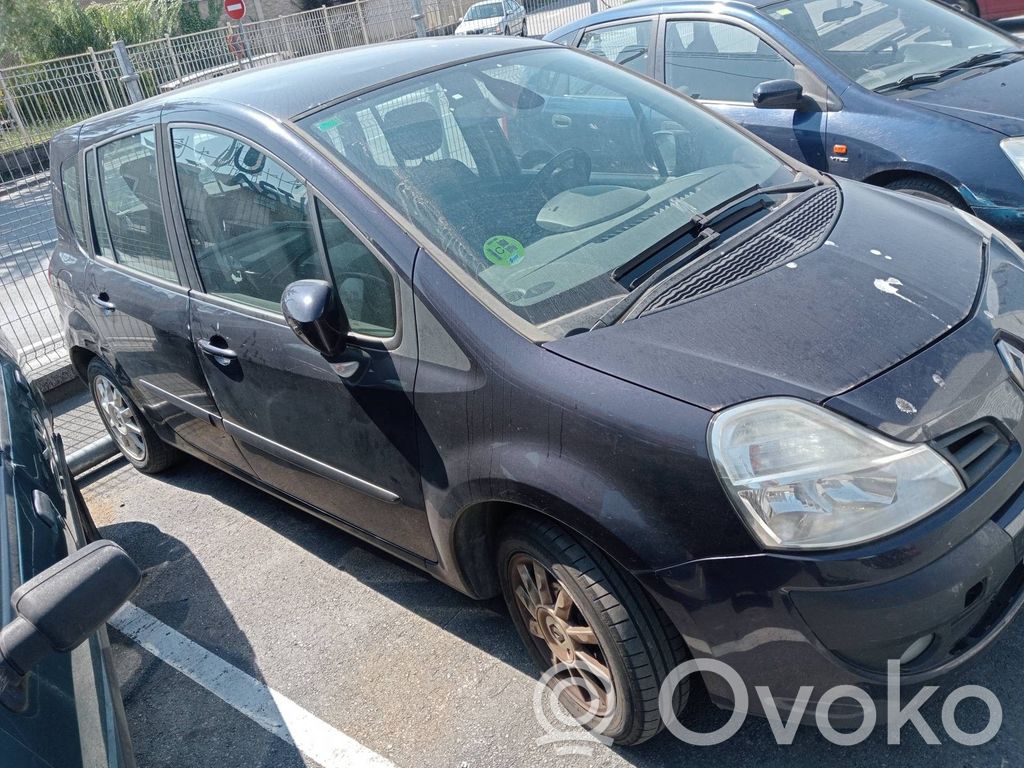 Modus Modus  P8200668077