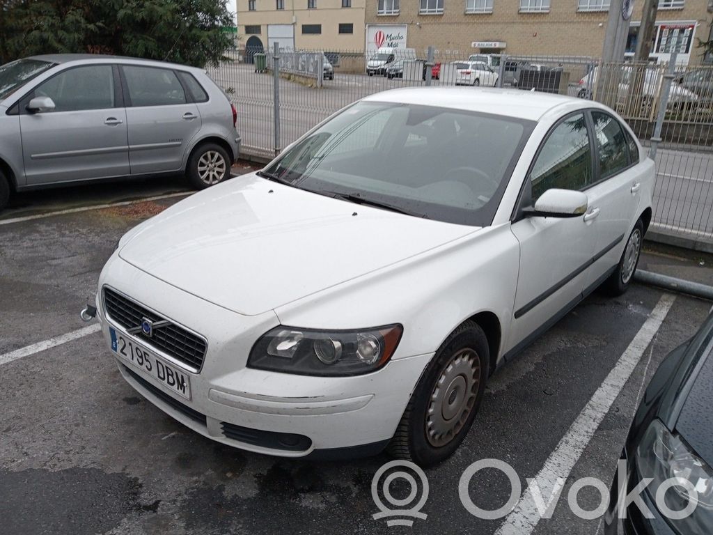 S40, V40 S40, V40