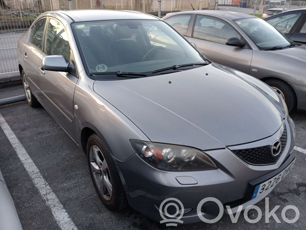 3 I 3