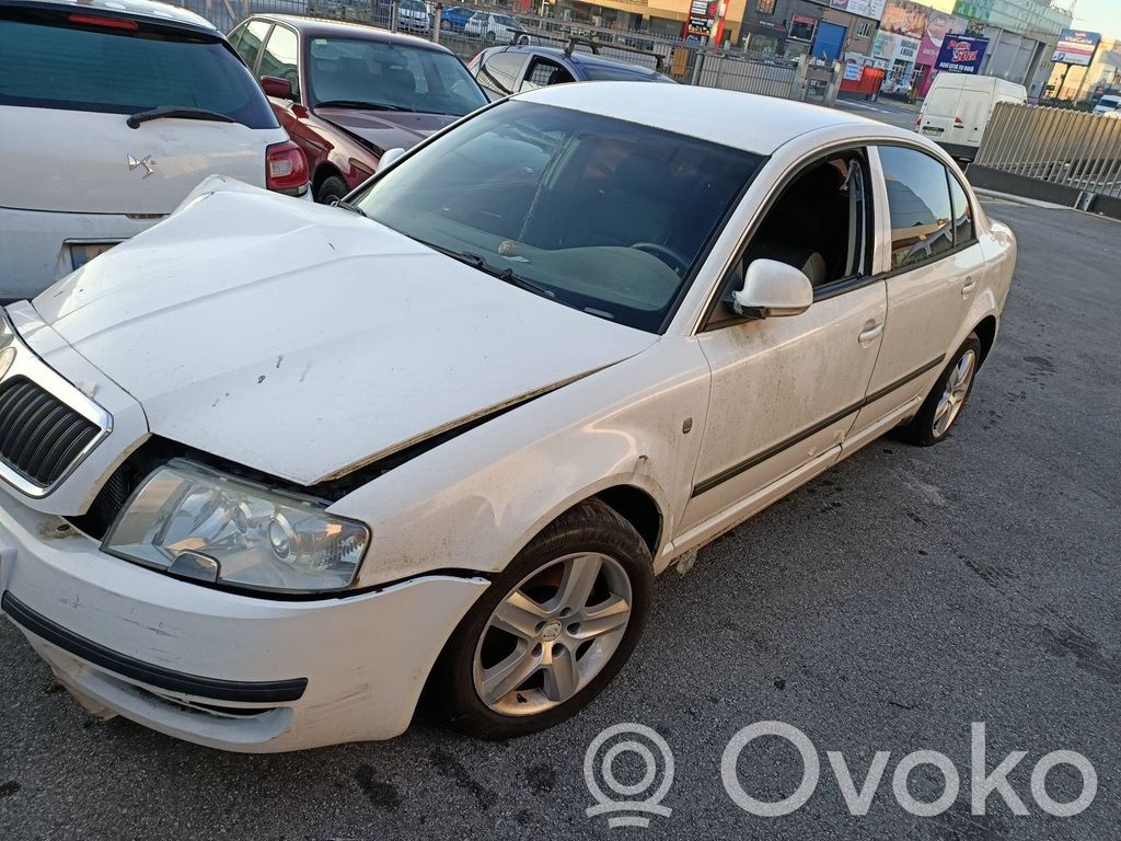Superb B5 (3U) Superb