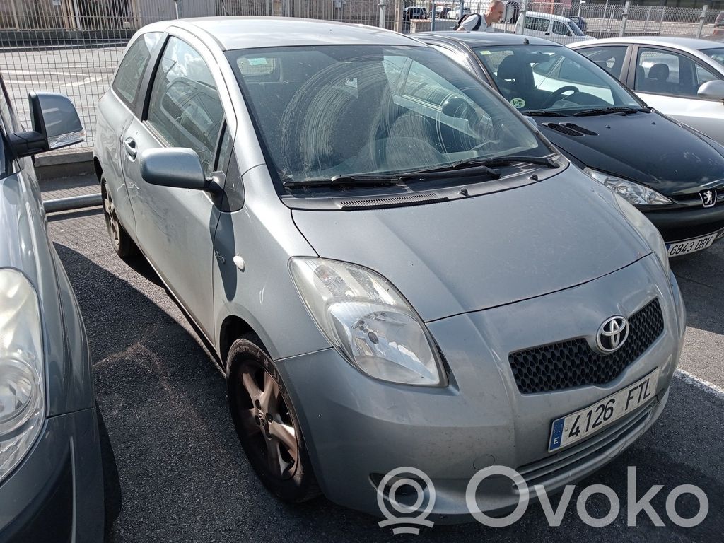 Yaris Yaris