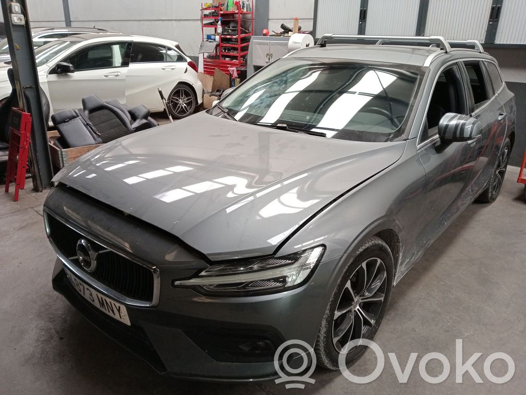 V60 V60, V60 Cross Country  31480504004