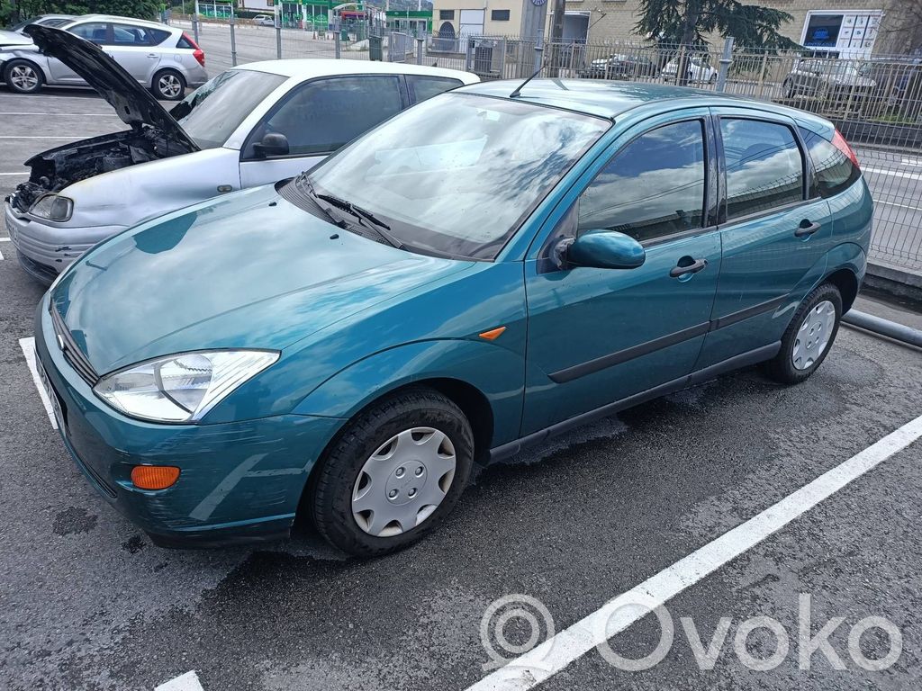 Focus Focus  XS4Q9L440BD