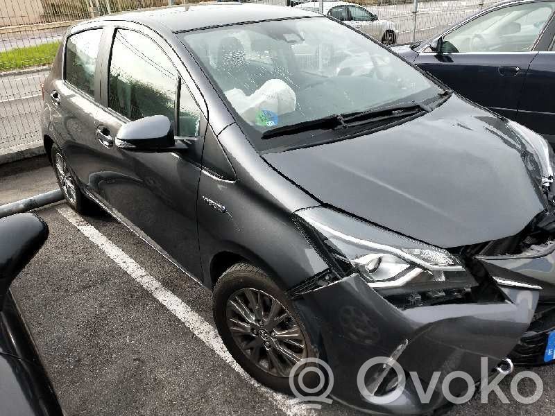 Yaris Yaris  1NZ