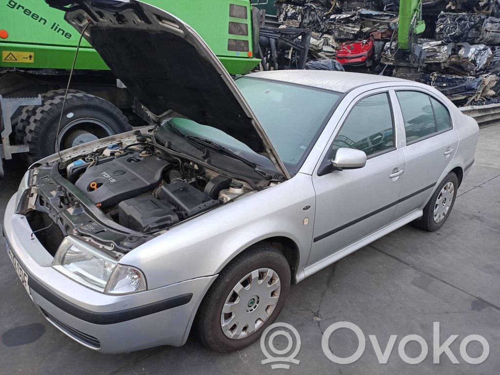 Octavia Mk1 (1U) Octavia  0281010380
