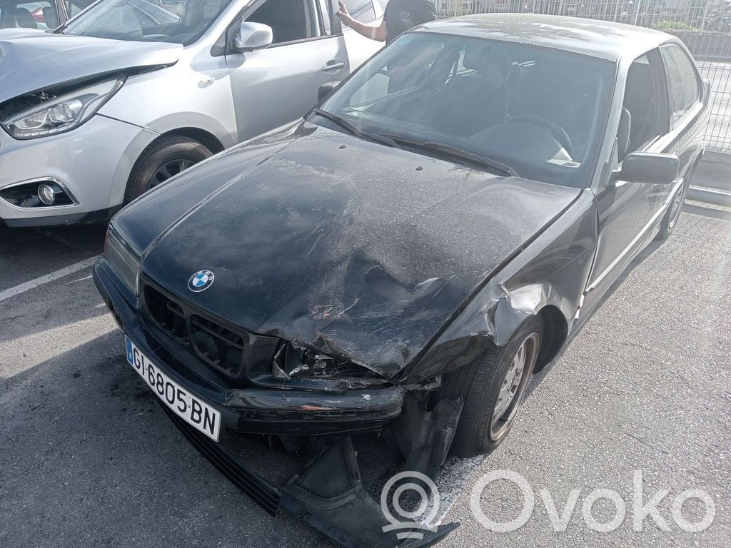 3 E36 Series 3  441394