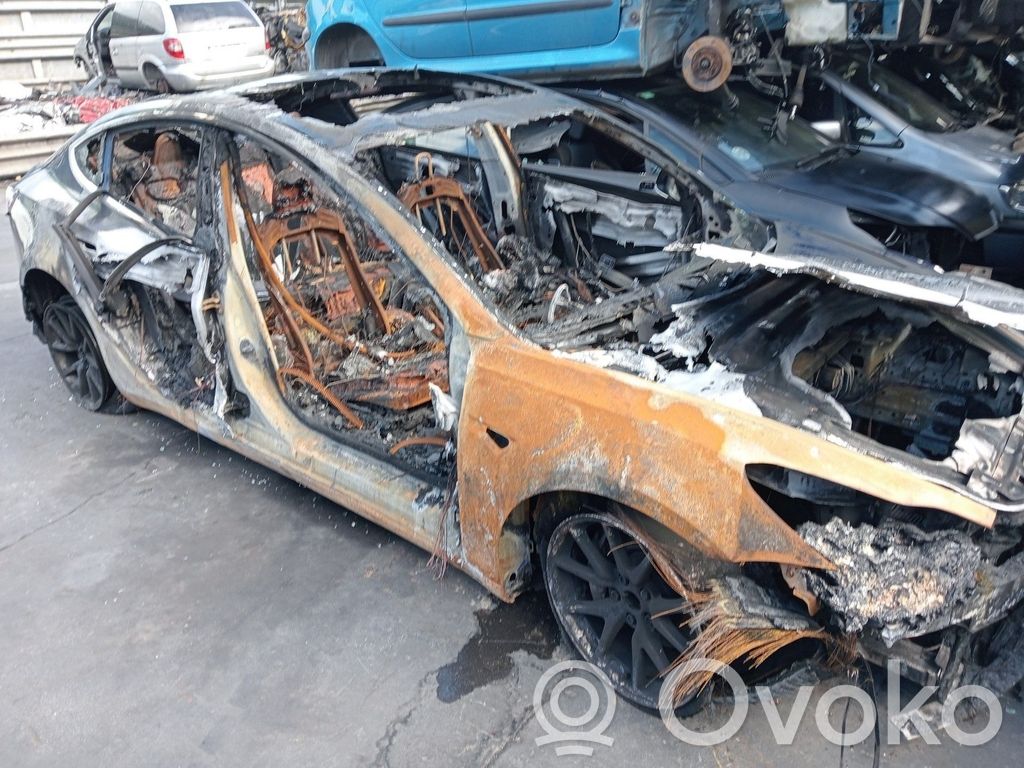 Model S Tesla Model S  107740200