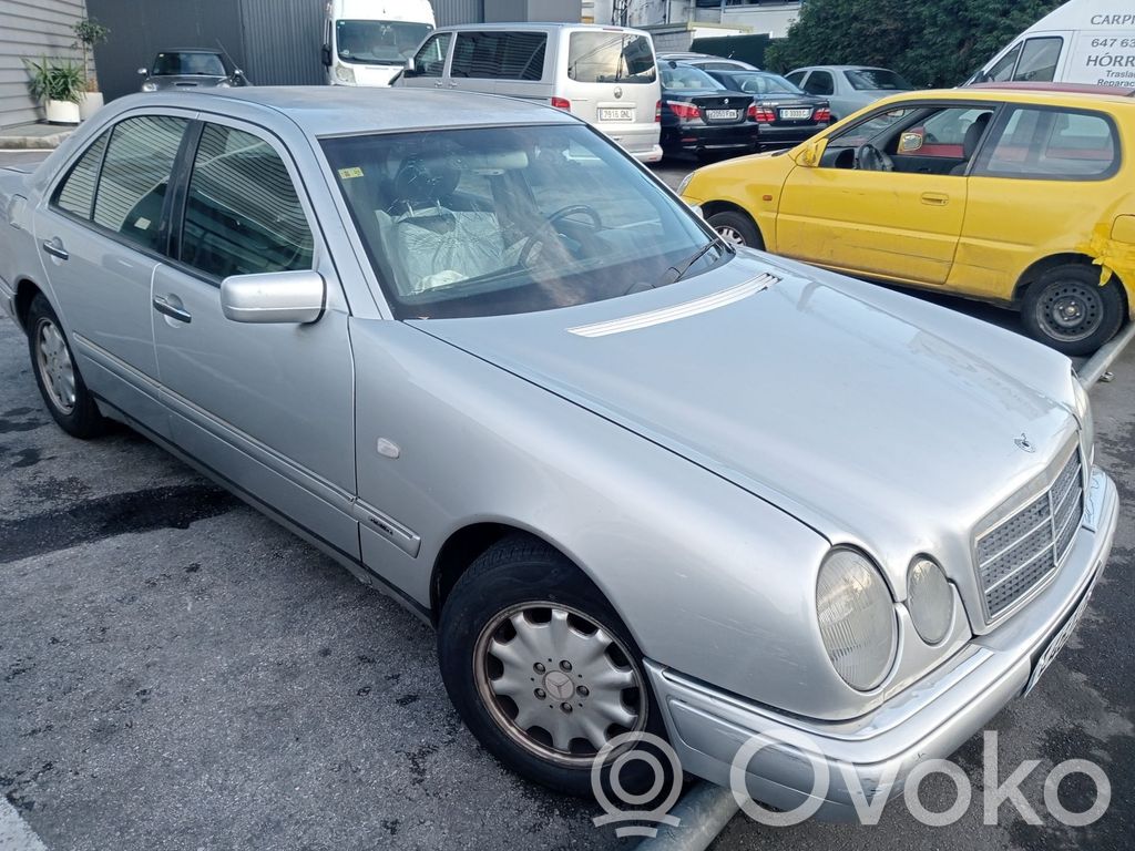 E W210 E-class, AMG (W124, W210, W211, W212, W213, C207, W238)  606912