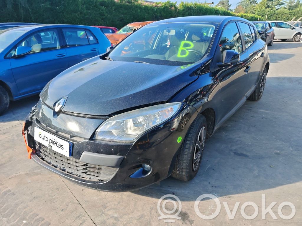 Megane III Megane  237100425R