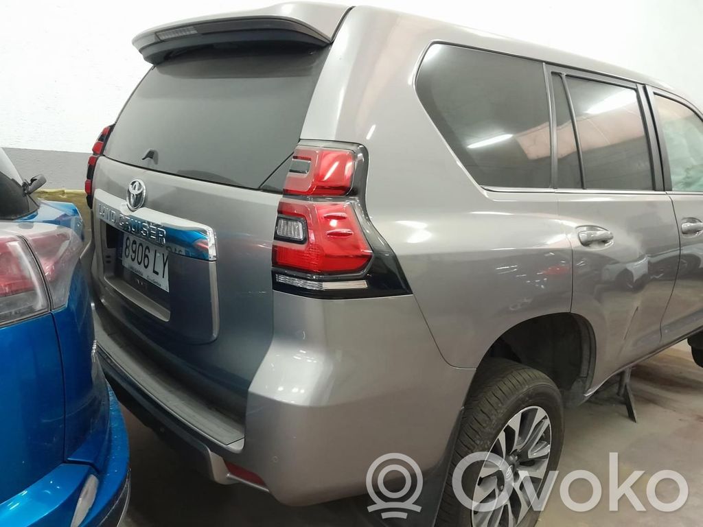 Land Cruiser (J120) Land Cruiser
