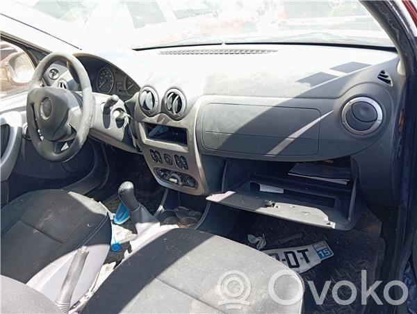 Sandero Sandero, Sandero Stepway  0509701