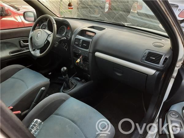 Clio II Clio  8200315744