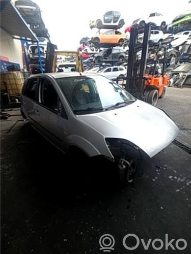 Fiesta Fiesta  2S6113A603B