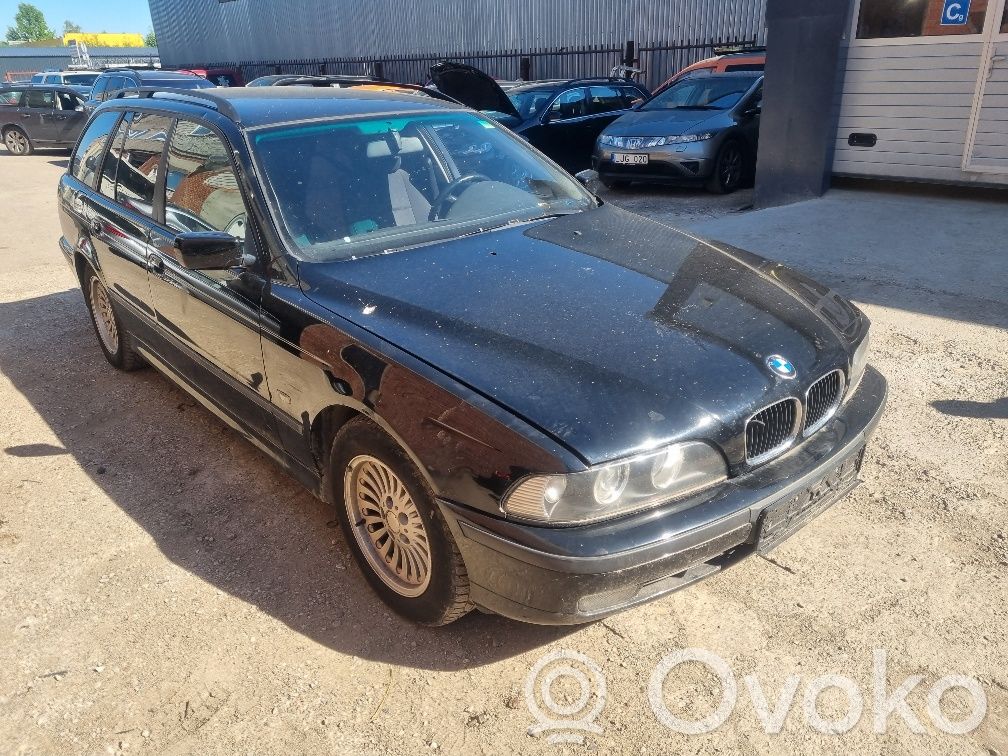 5 E39 Series 5  8198061