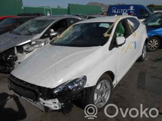 V40 S40, V40  31327904