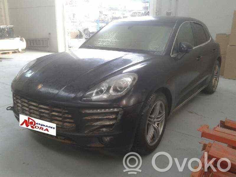 Macan (95B) Macan  7PP903016A