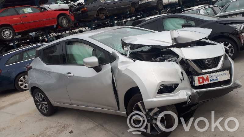 Micra C+C Micra