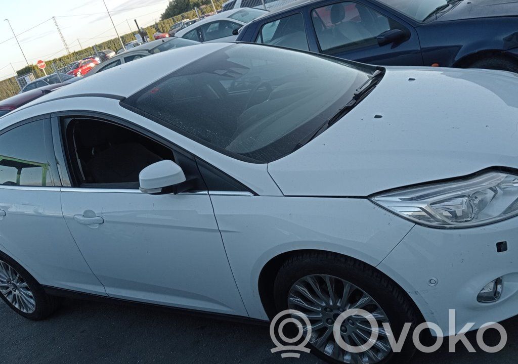 Focus Focus  E11035513