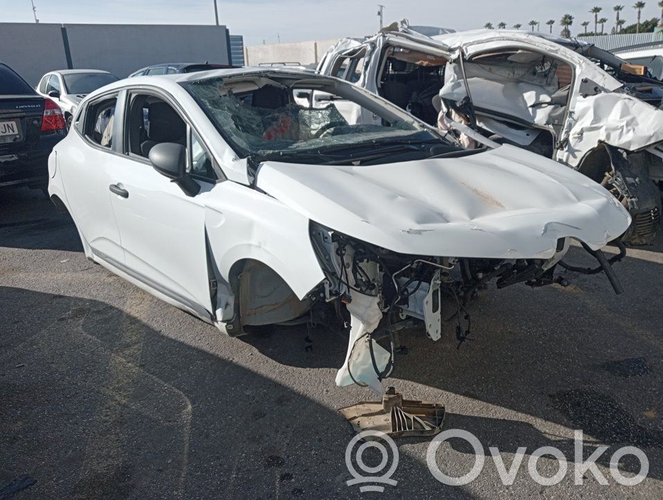 Clio IV Clio  476606054R