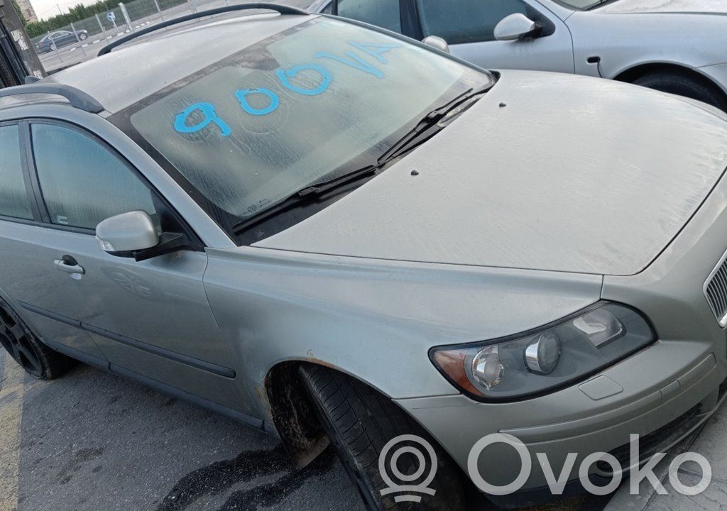 V50 V50  3987375