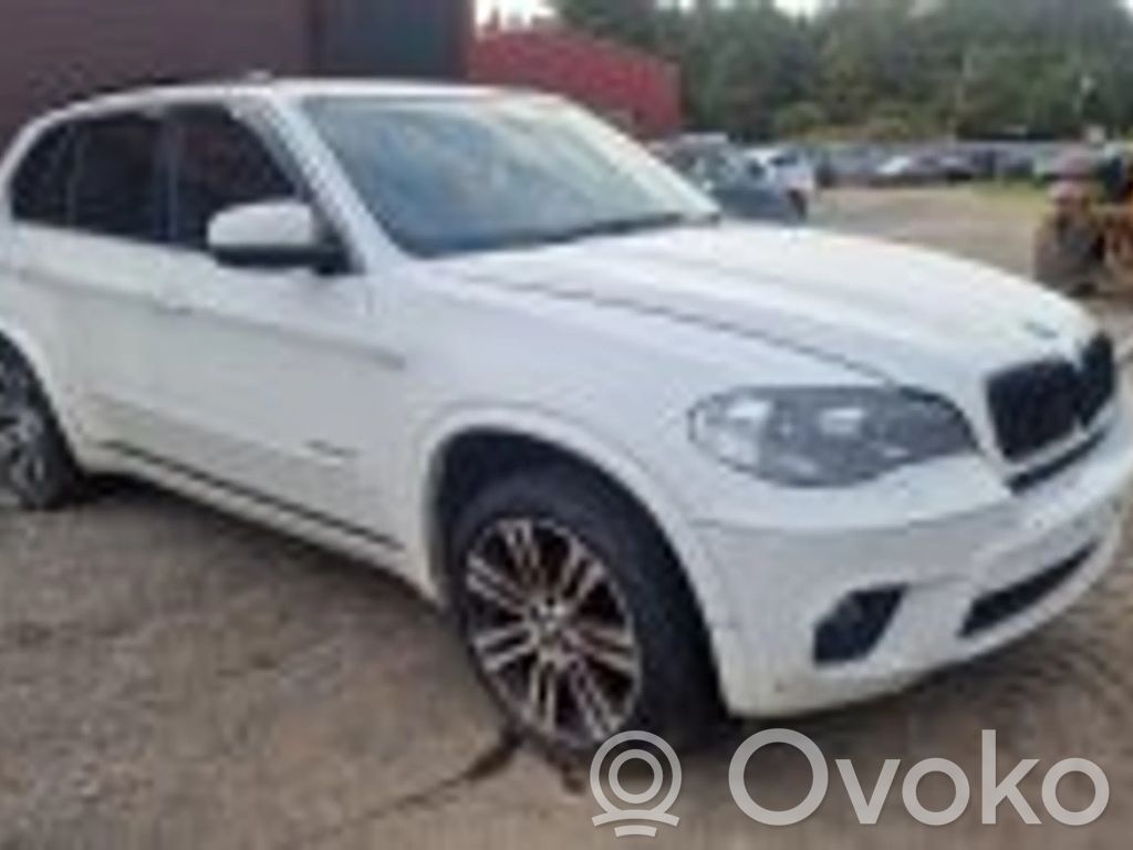 X5 E70 X5  32307844566