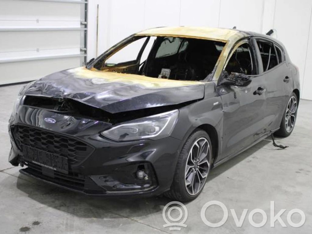 Focus Focus  1506181552