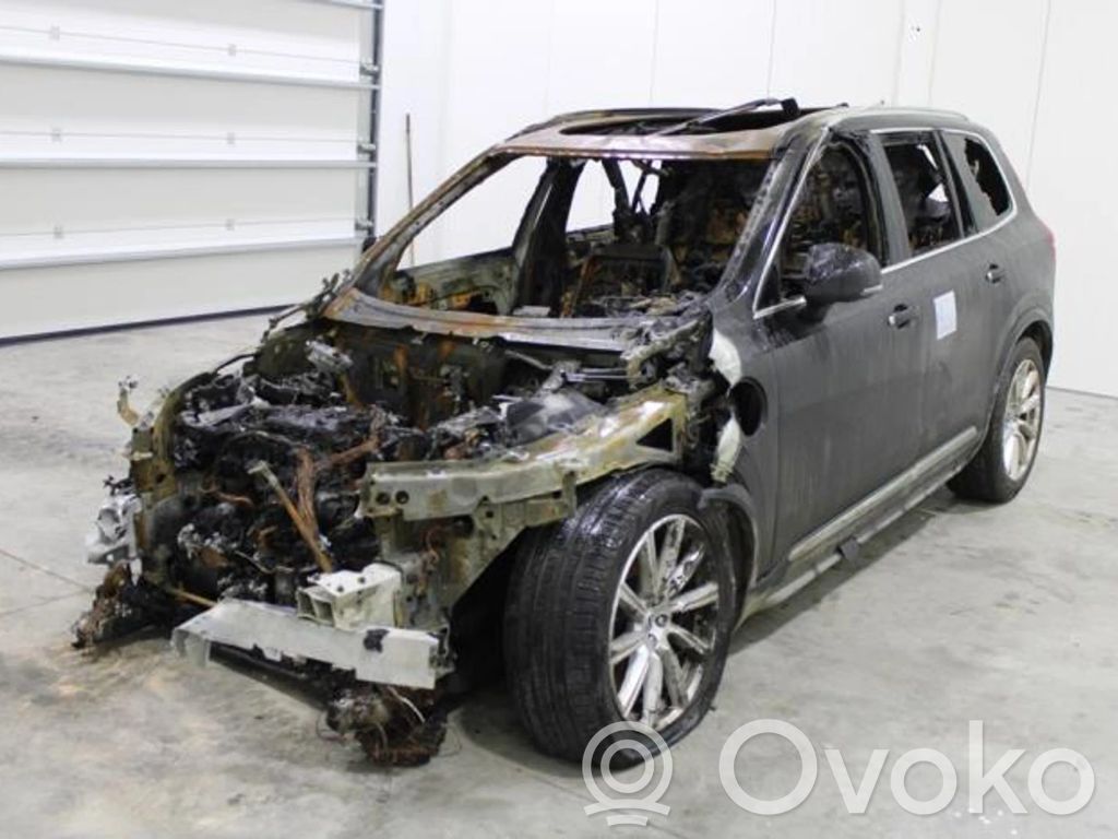 XC90 XC90  31360330
