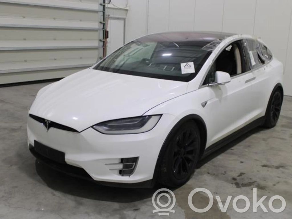 Model X Tesla Model X