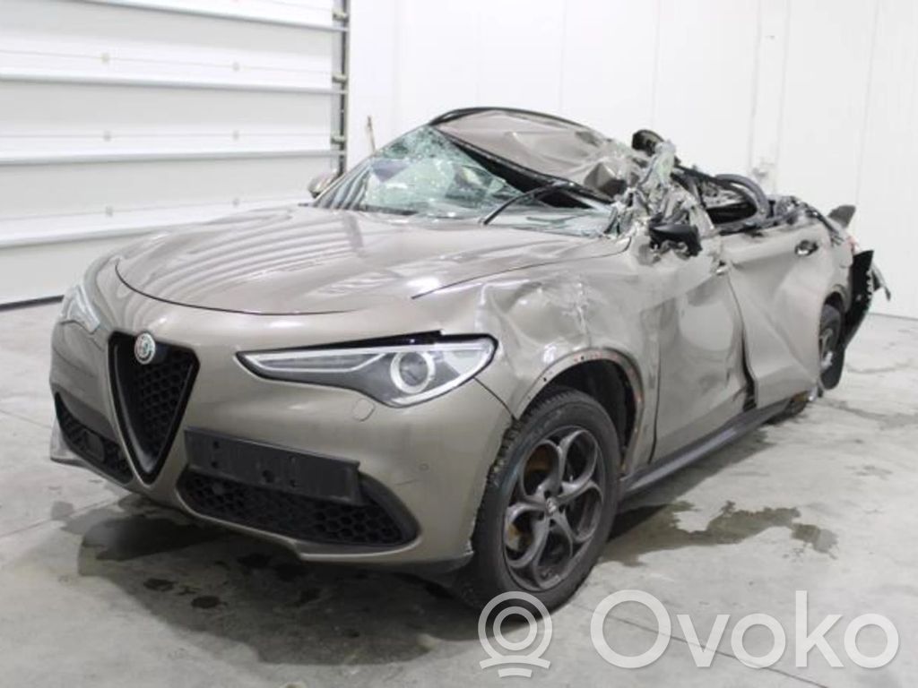 Stelvio Stelvio  50540709