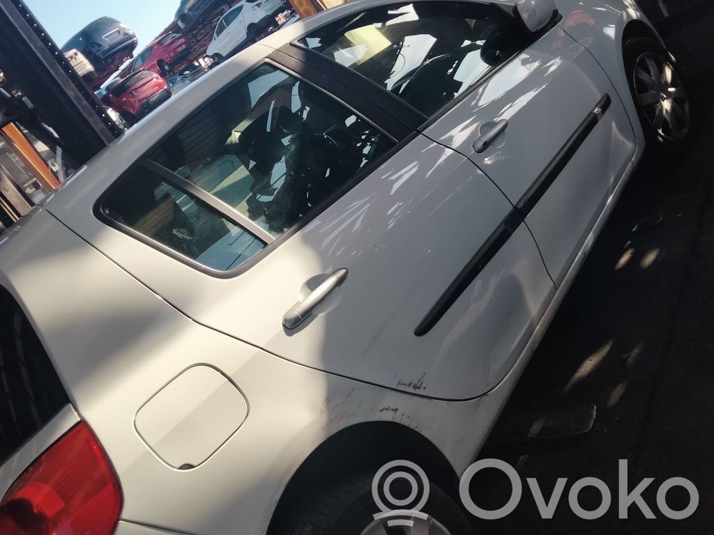 Clio III Clio  89902689